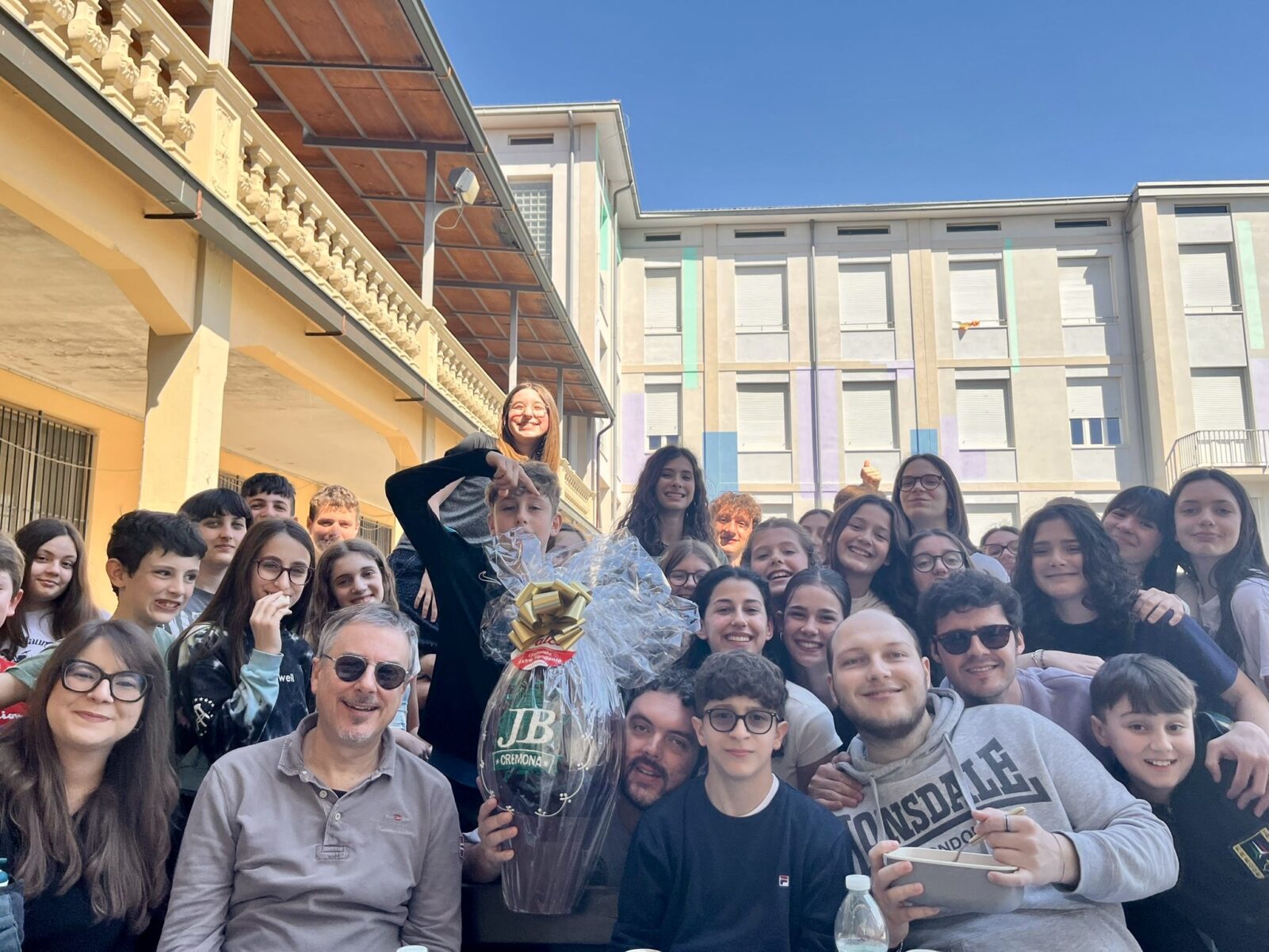 ac625d66-3b68-4f60-b547-0a91c967a24c